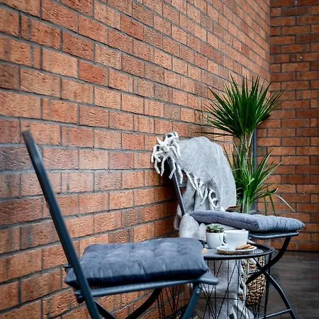 Apartment Modern Urban Escape @the Office With Parking Space *